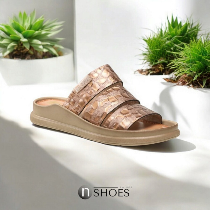 Slippers female gold Nessi (Poland) model 5061
