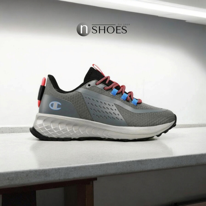 Жіночі сірі кросівки Champion Street trek S11508-CHA-ES007