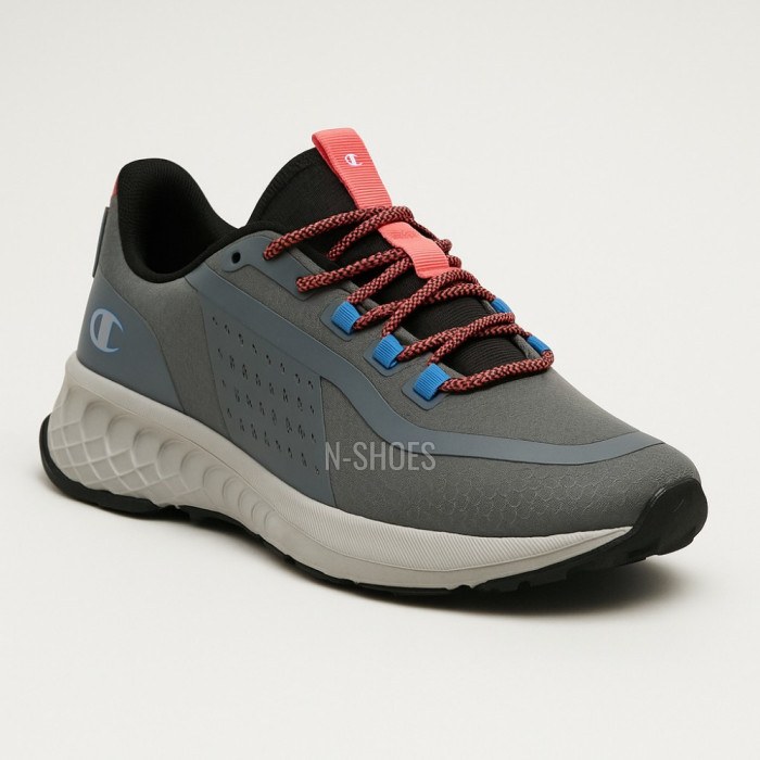 Жіночі сірі кросівки Champion Street trek S11508-CHA-ES007