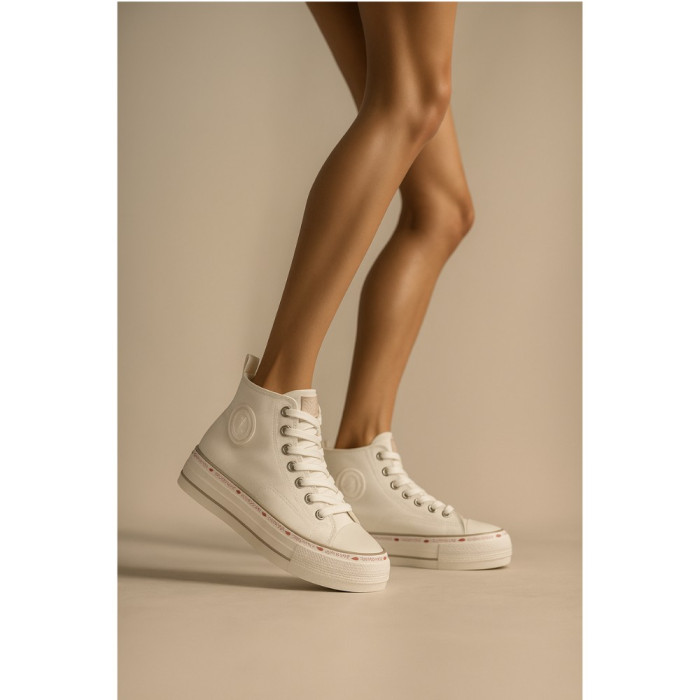Cross Jeans KK2R4044C White 5351 Sneakers – Women’s Comfort and Style