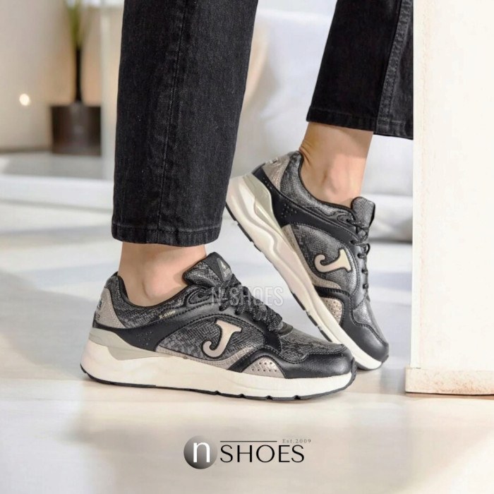 Жіночі кросівки JOMA (Іспанія) модель 5362