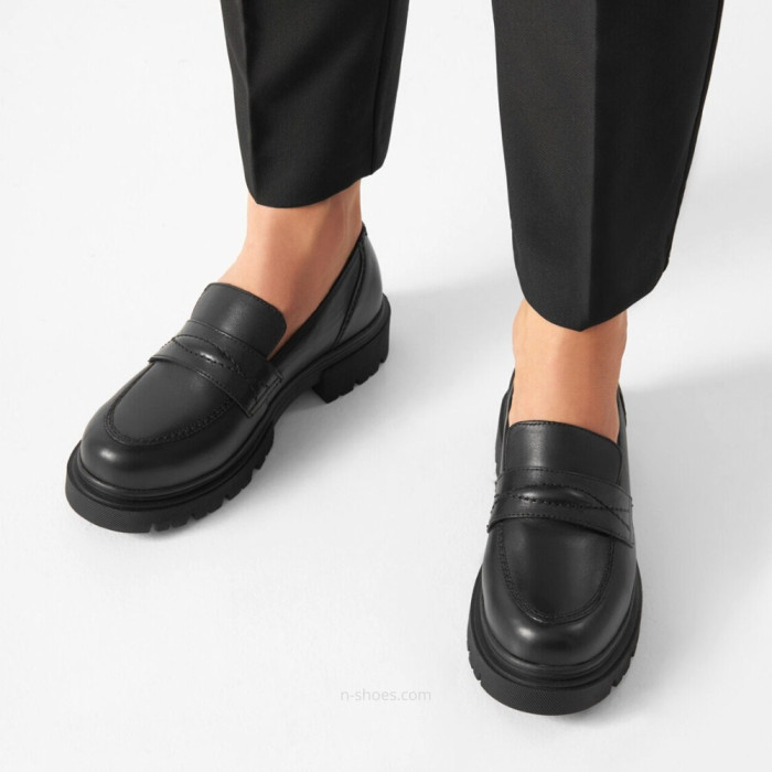 Women's leather shoes Lasocki (Poland) model 5423