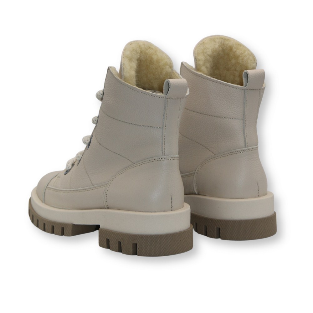 Women’s Beige Leather Winter Boots Steizer z711 552 5426