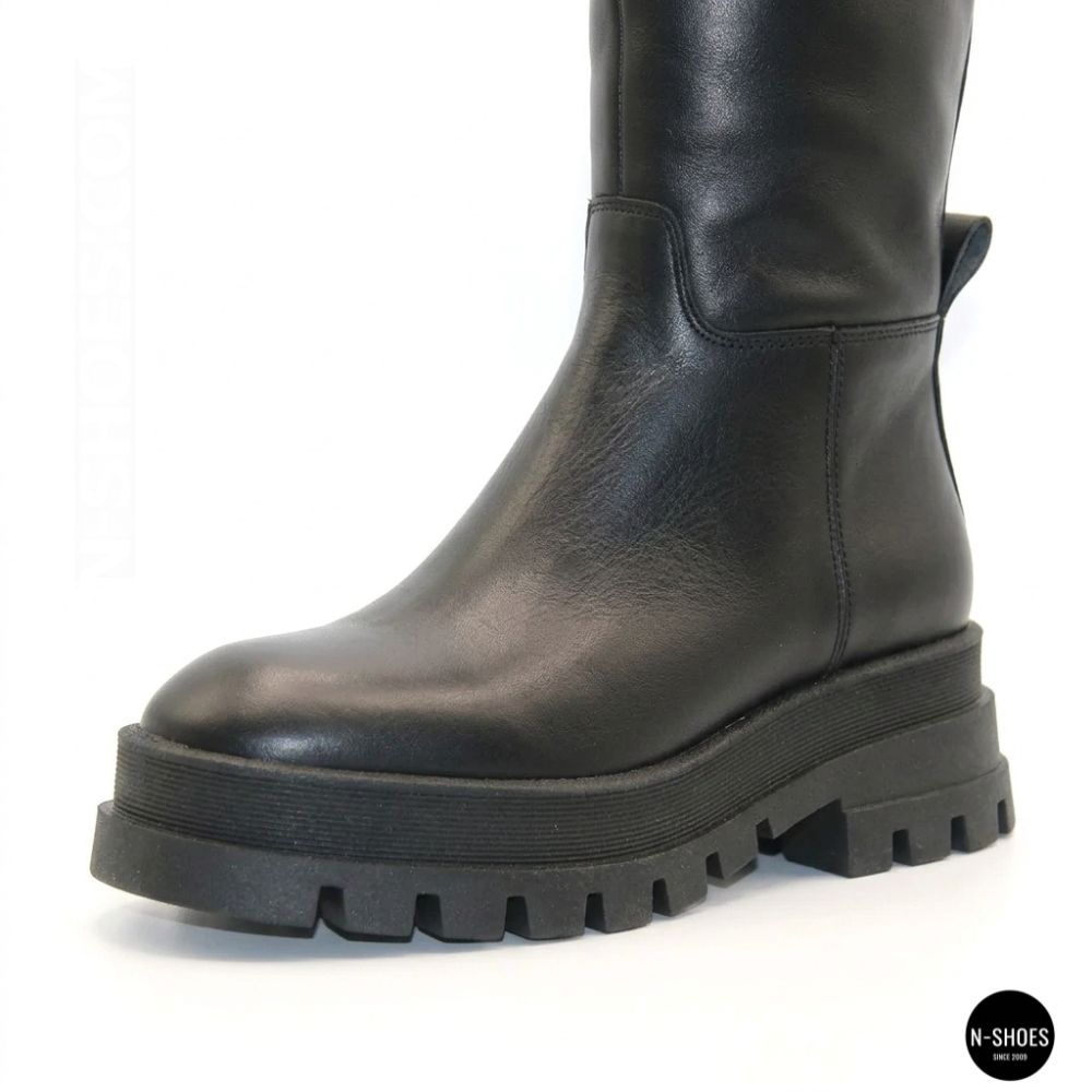 Women's leather boots Kaniowski (Poland) model 5432