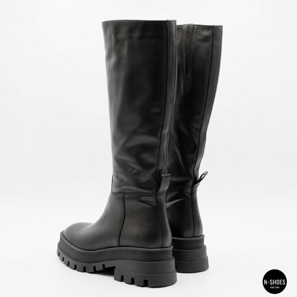 Women's leather boots Kaniowski (Poland) model 5432