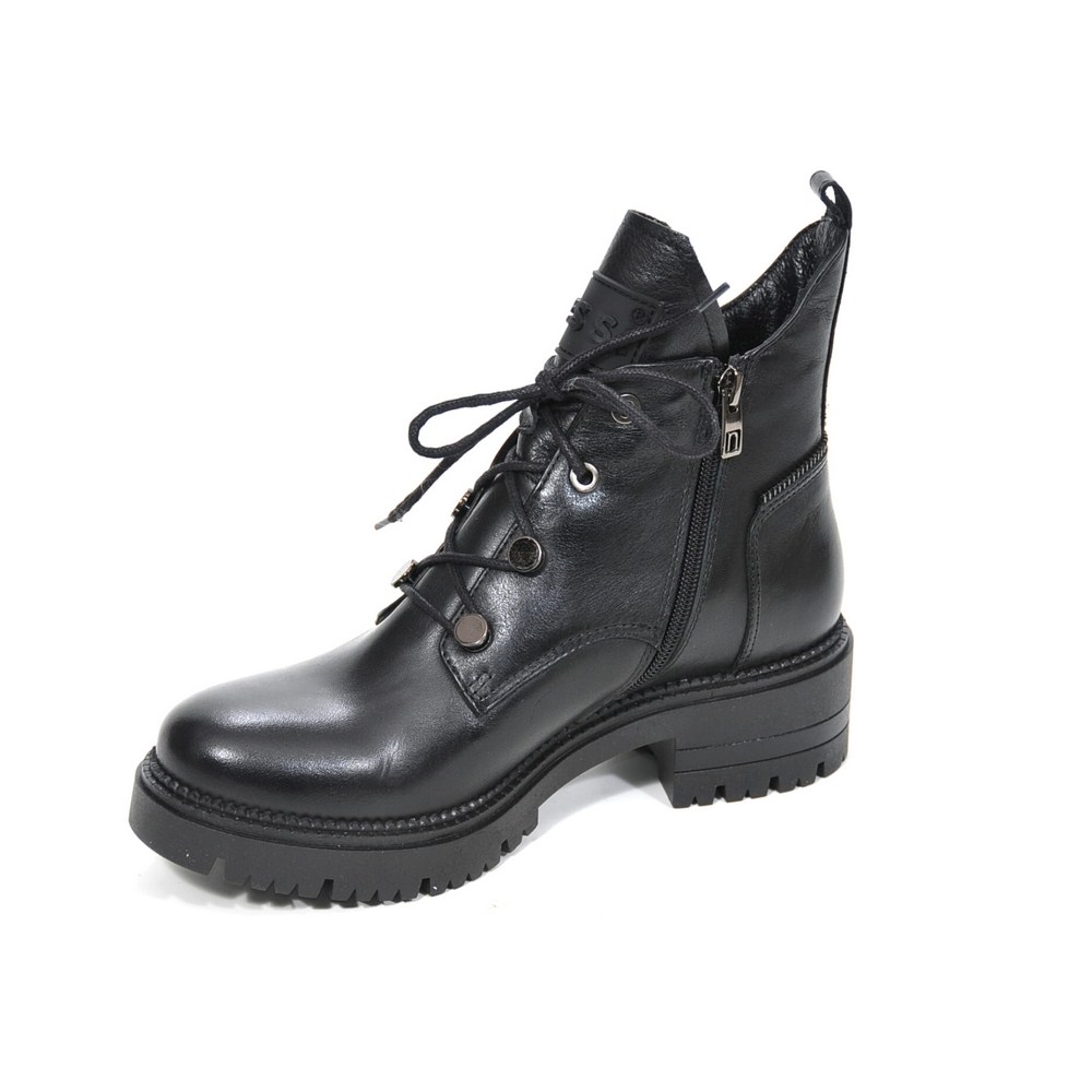 Женские черные зимние ботинки Nessi 20748 czarny модель 5434