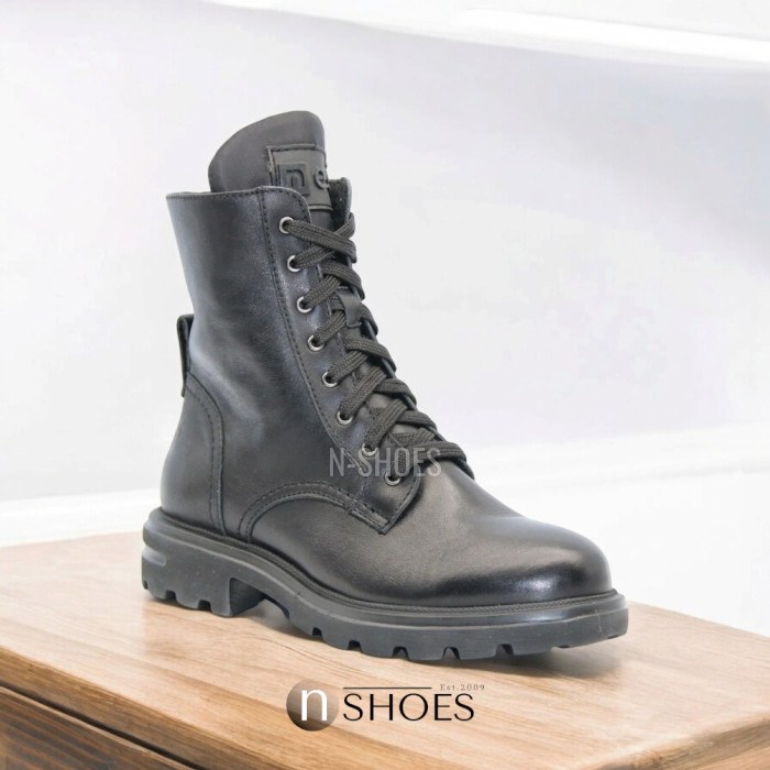 Women's leather shoes Nessi (Poland) model 5435