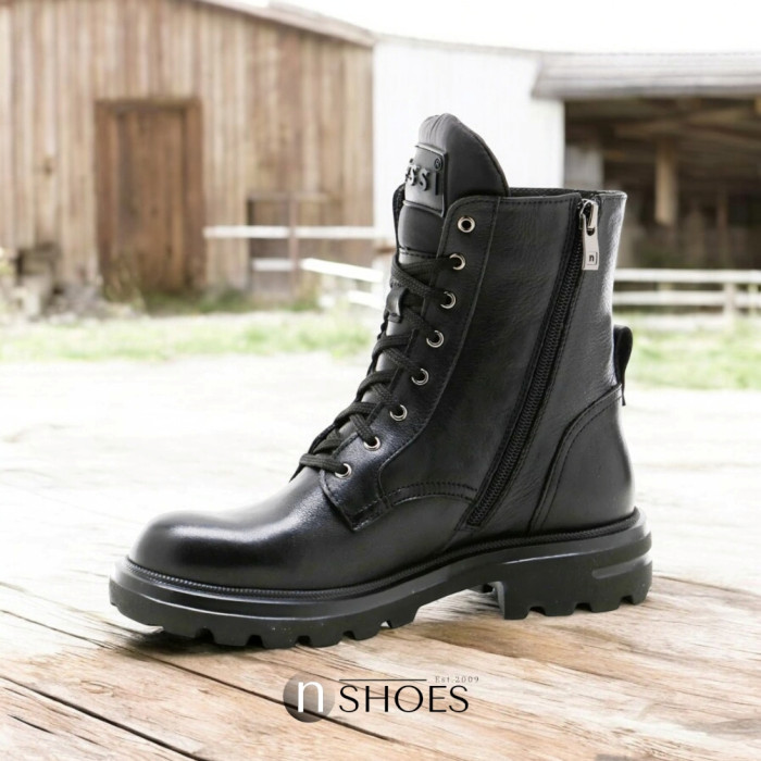 Women's leather shoes Nessi (Poland) model 5435
