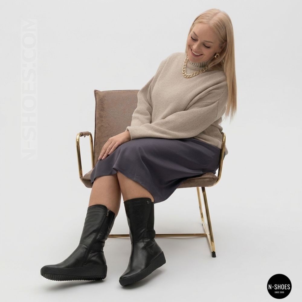 Go Soft WI23-WARUNA-06 Black Boots: Warmth and Style Every Day