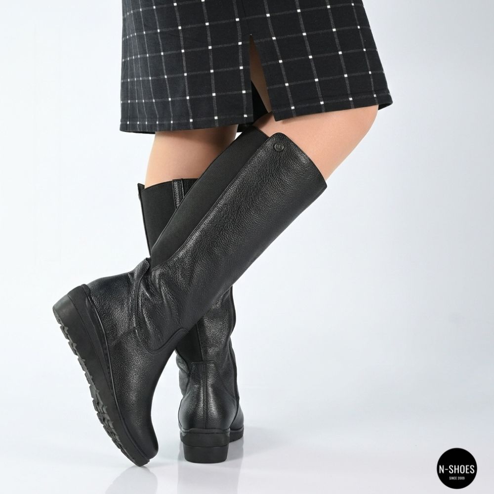 Go Soft WI23-WARUNA-06 Black Boots: Warmth and Style Every Day