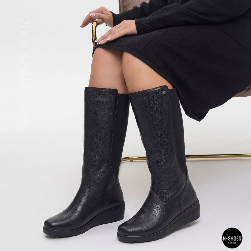 Go Soft WI23-WARUNA-06 Black Boots: Warmth and Style Every Day