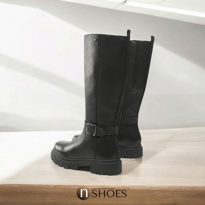 Женские черные кожаные сапоги демисезонные Lasocki (Польша) модель 5438