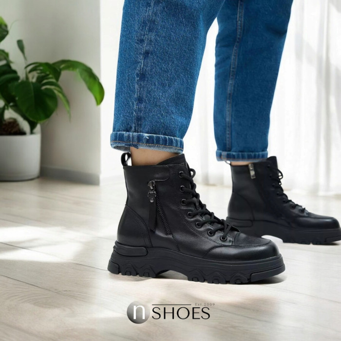Women's boots Lonza 179615 model 5447