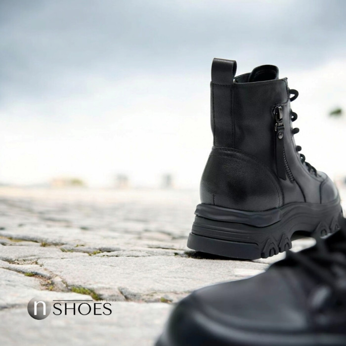 Women's boots Lonza 179615 model 5447