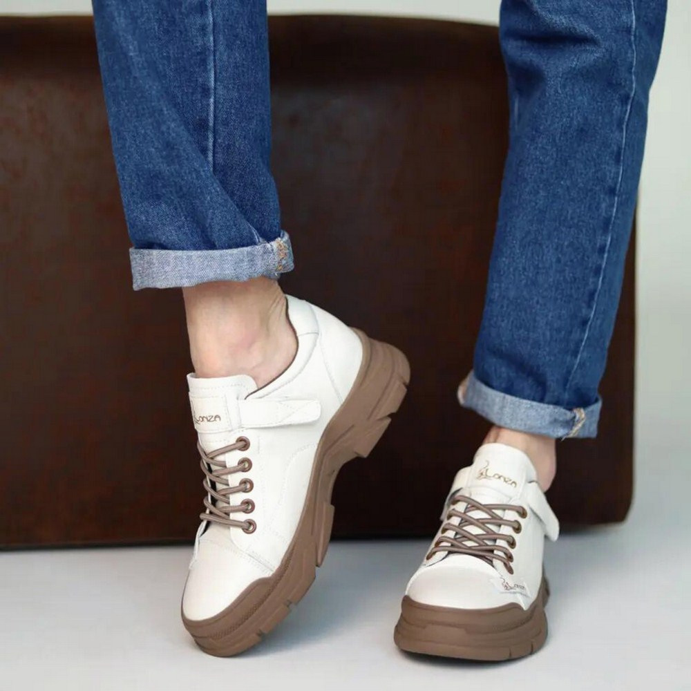 Women's leather sneakers Lonza model 5454