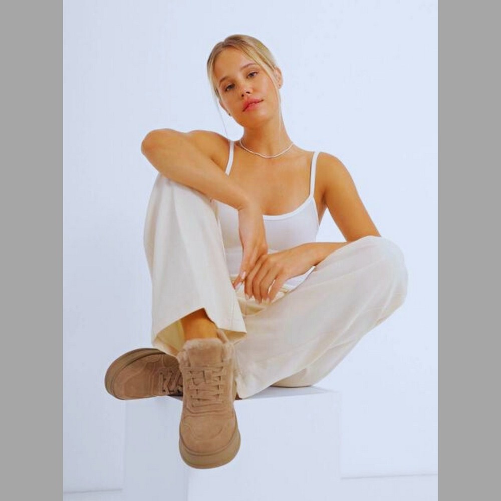 Жіночі зимові черевики Lonza модель 5477