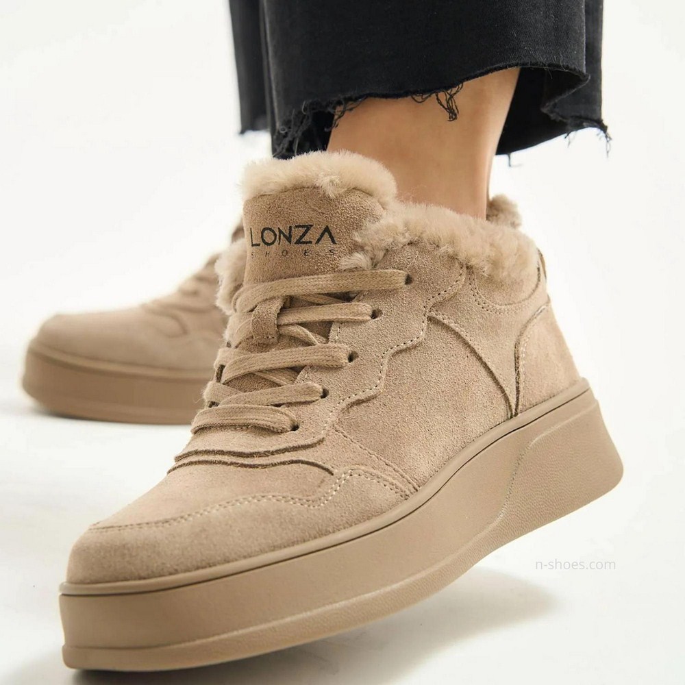 Жіночі зимові черевики Lonza модель 5477