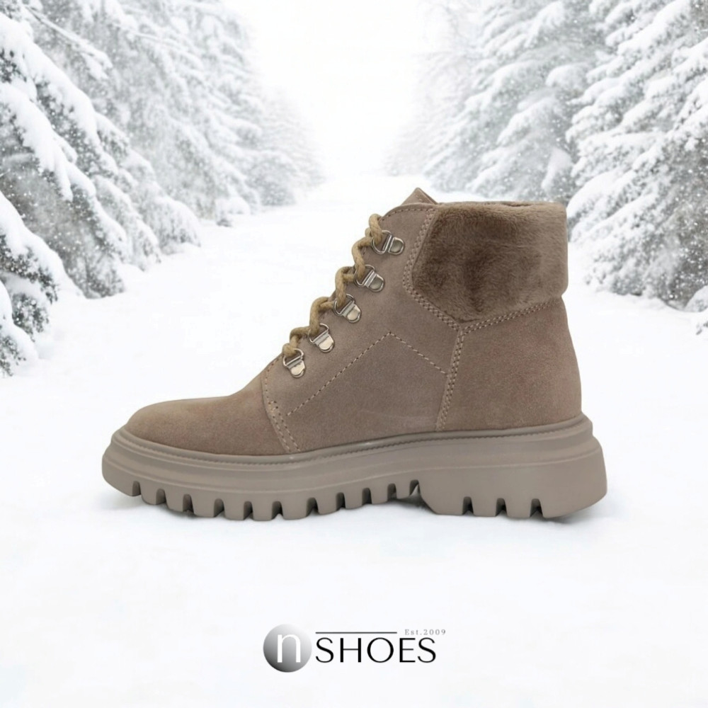 Women's demi-season boots Best But (Poland) model 5484