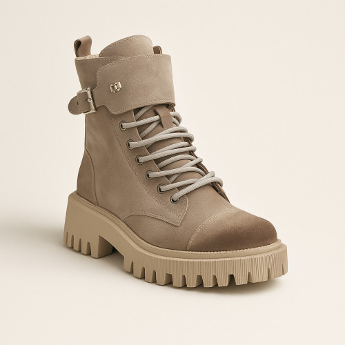 Women's beige winter boots Steizer z922 528 5503 made of genuine suede with natural wool insulation