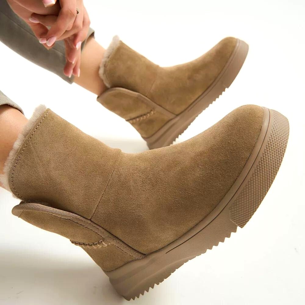 Жіночі замшеві уггі Lonza 178920 модель 5516