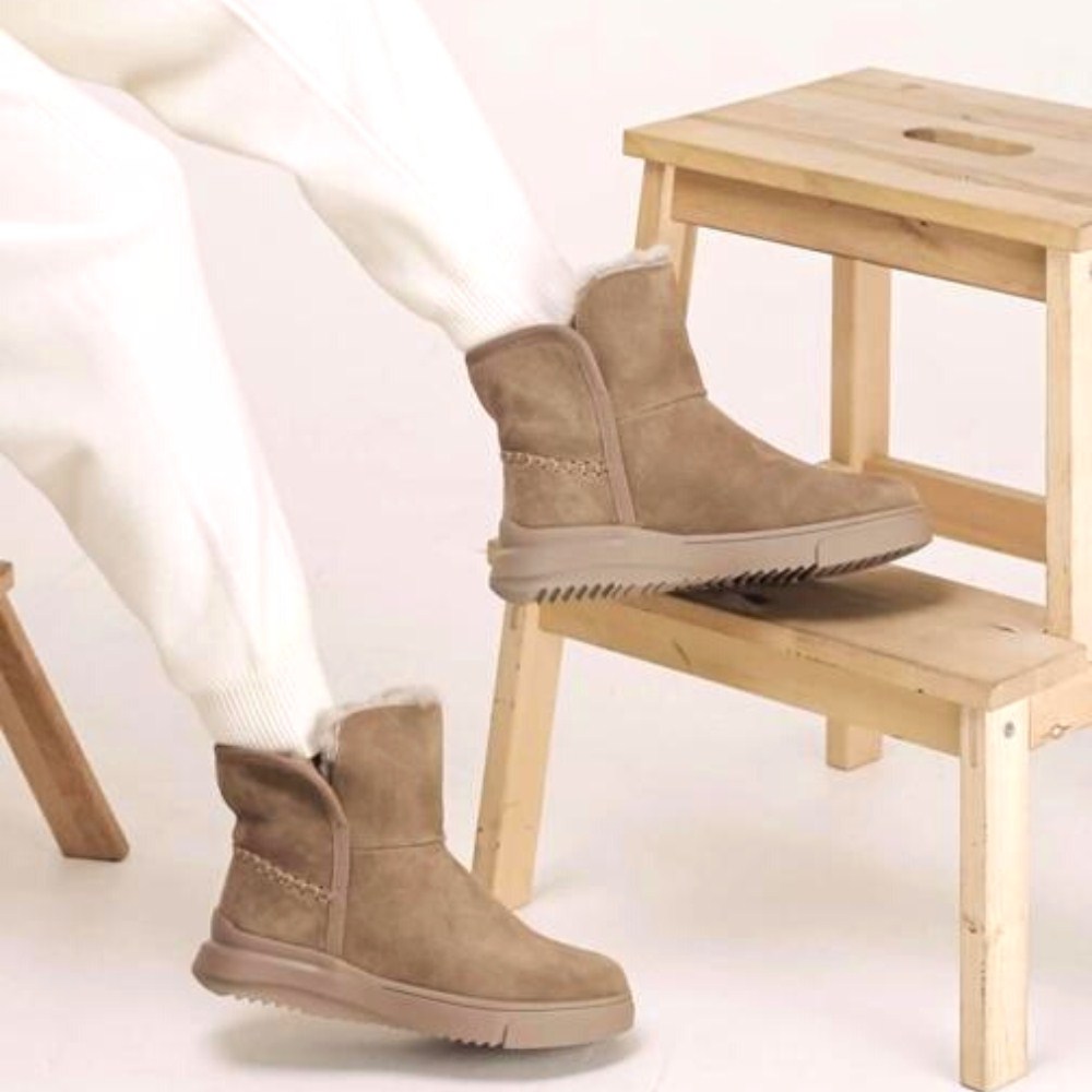 Жіночі замшеві уггі Lonza 178920 модель 5516