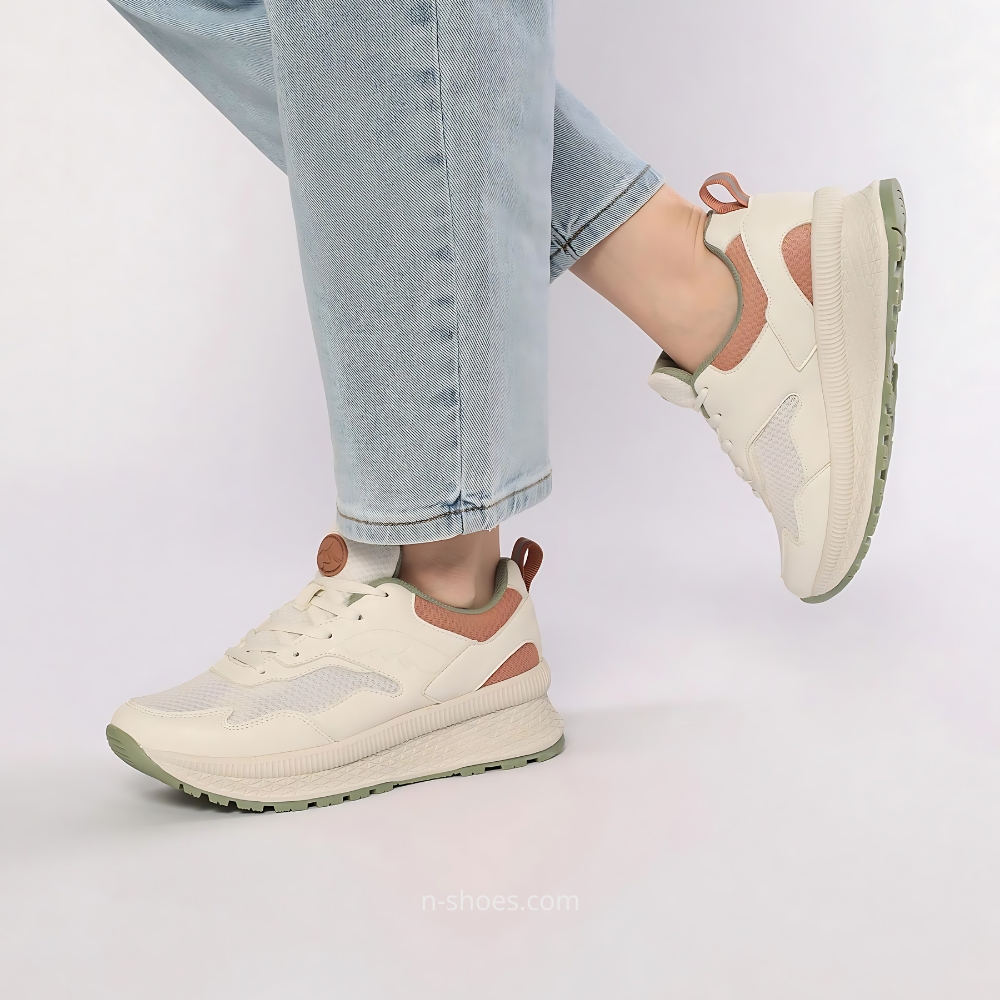 Жіночі світлі кросівки Grunberg 157568-25-02E 5812-5542