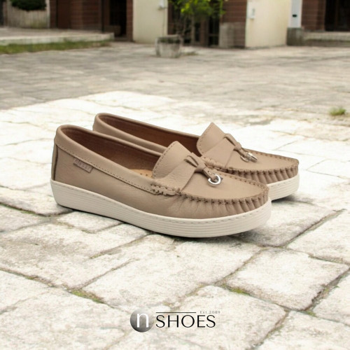 Women's beige leather loafers moccasins Nessi 24614 bez 122 5557 made of genuine leather from a Polish factory