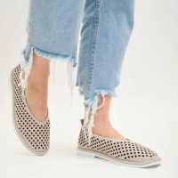 Women's beige leather ballet shoes with perforations Anna Lucci 170062 5563