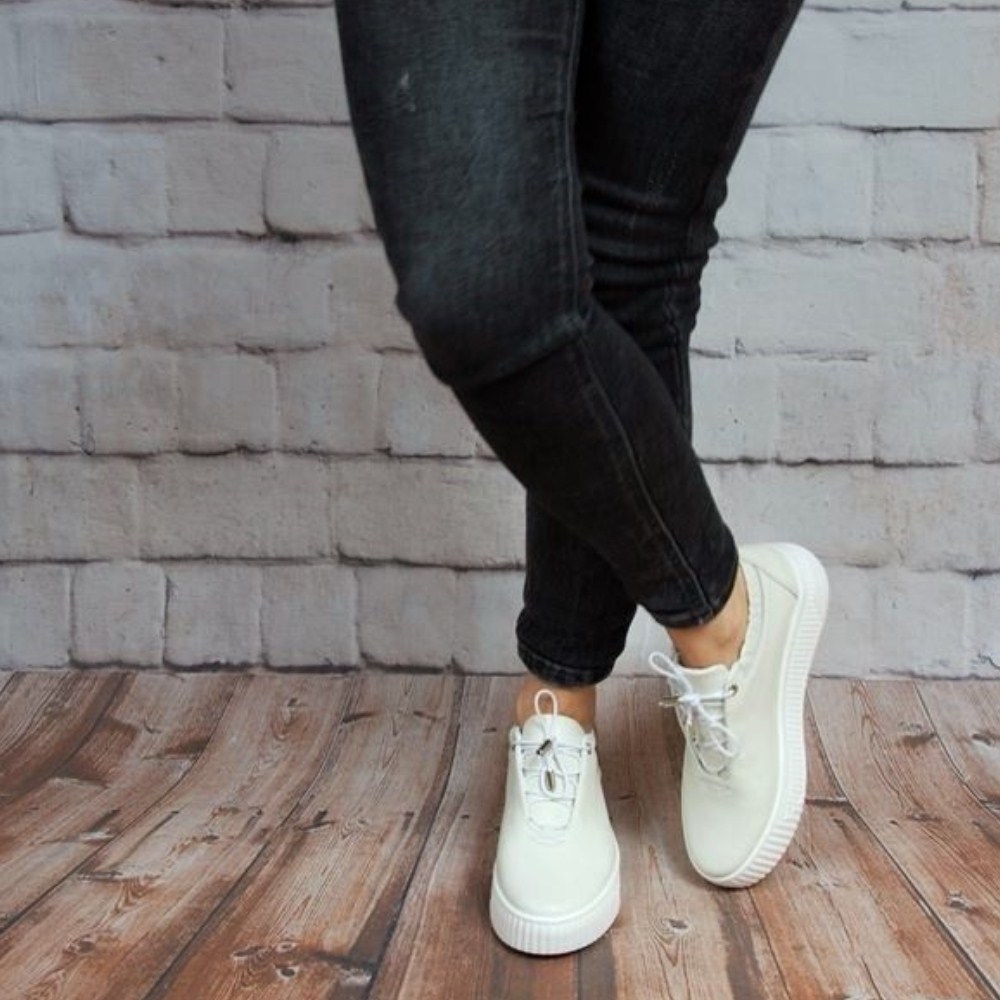 Женские кожаные кроссовки Simen модель 5584