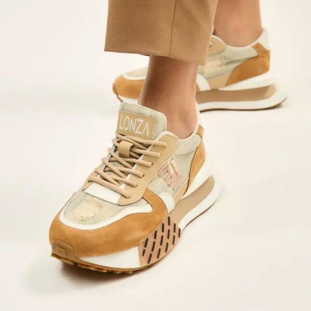Жіночі кросівки Lonza модель 5593