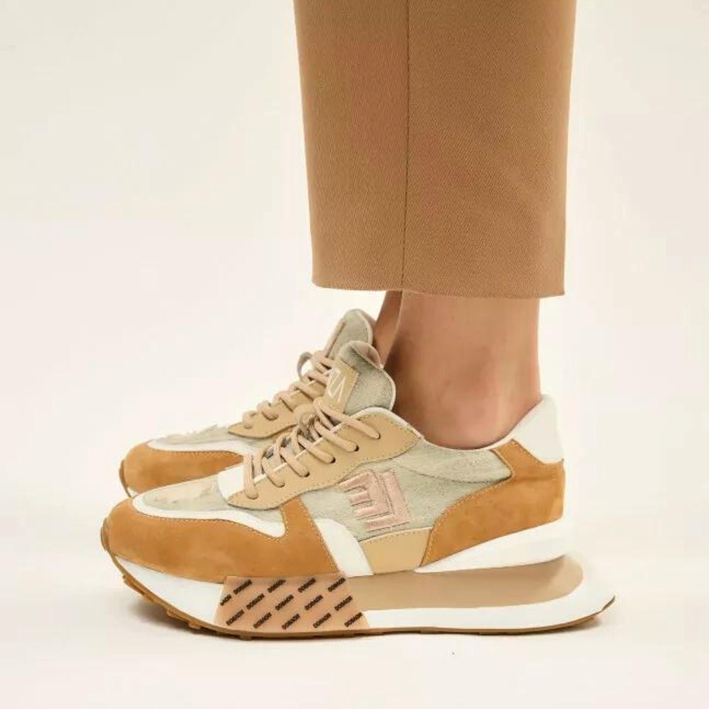 Жіночі кросівки Lonza модель 5593