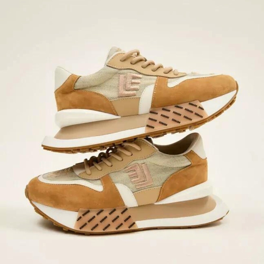 Жіночі кросівки Lonza модель 5593