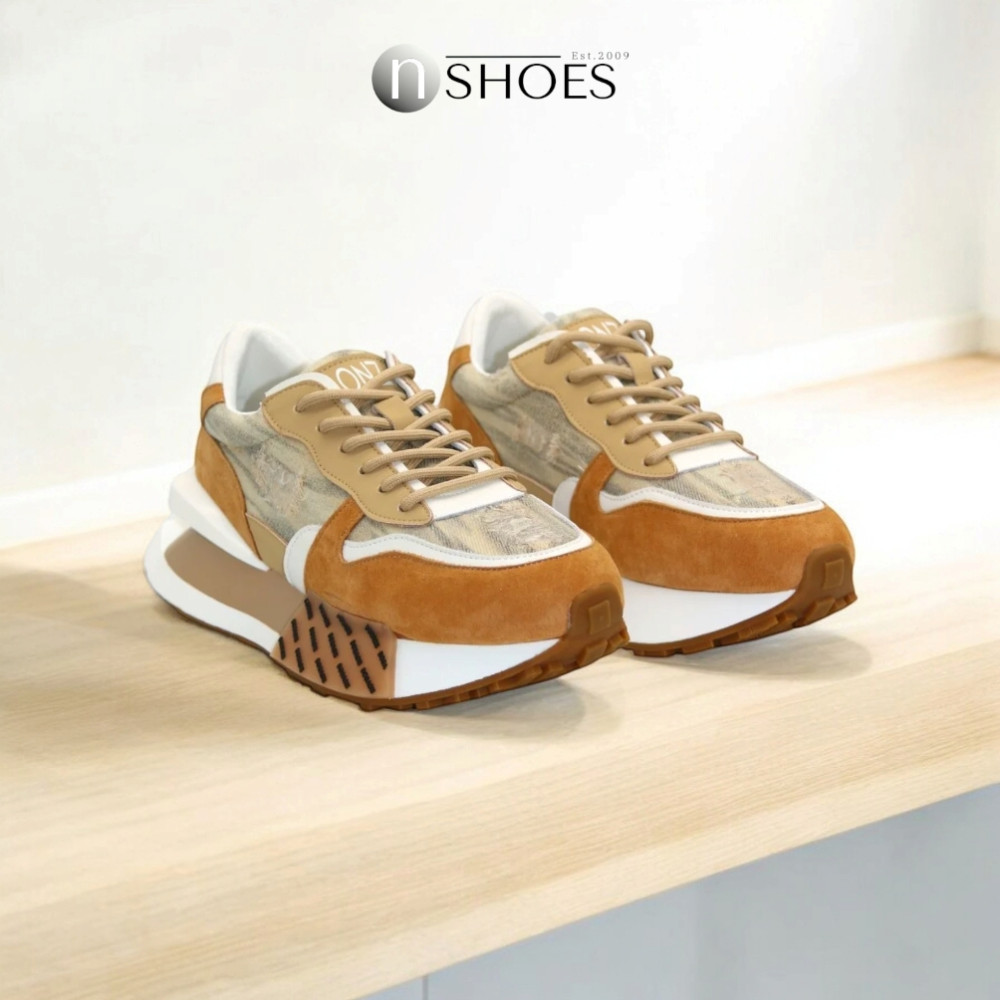 Жіночі кросівки Lonza модель 5593