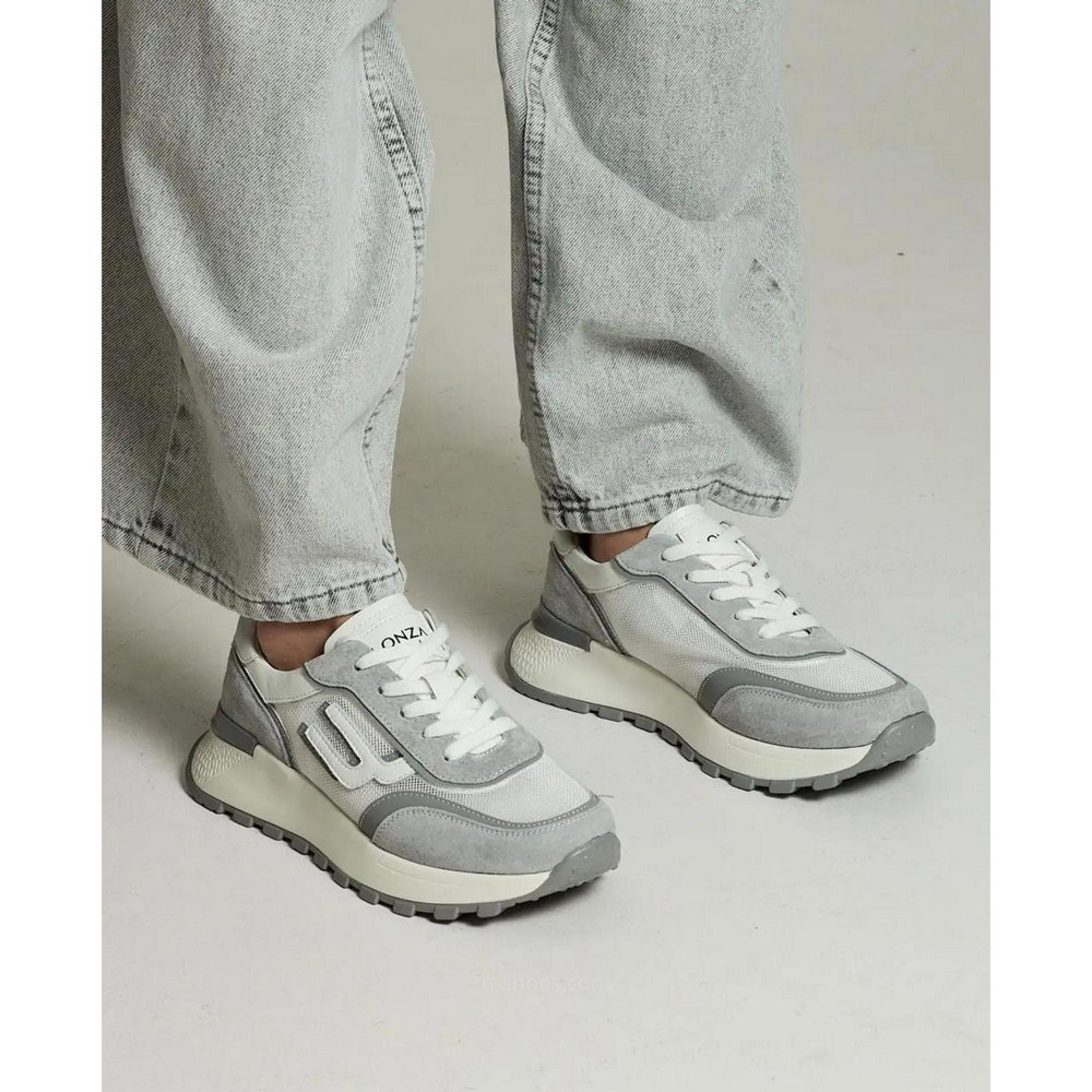 Женские кроссовки Lonza модель 5594