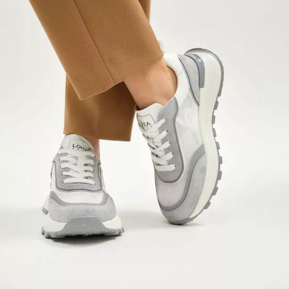 Женские кроссовки Lonza модель 5594