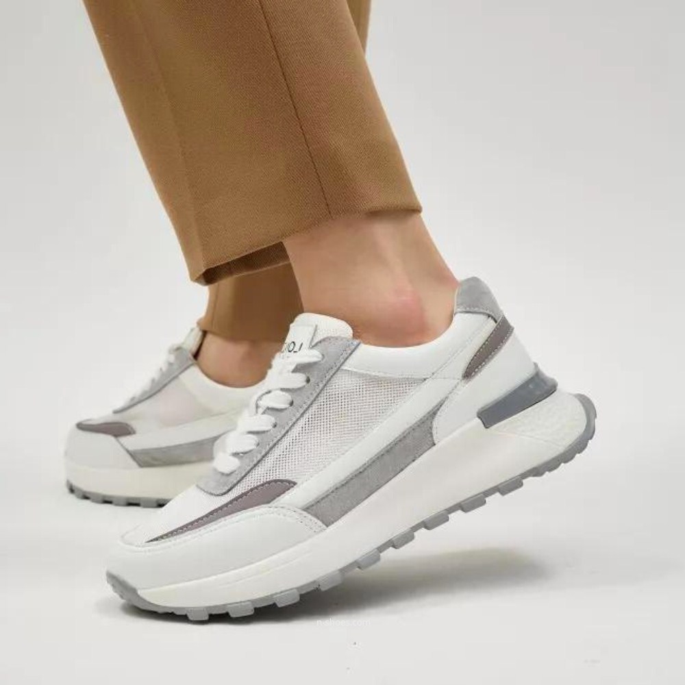 Женские кроссовки Lonza модель 185151 5597