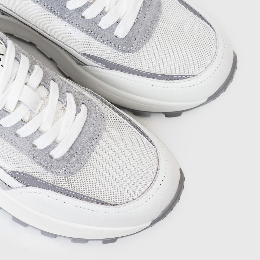 Женские кроссовки Lonza модель 185151 5597