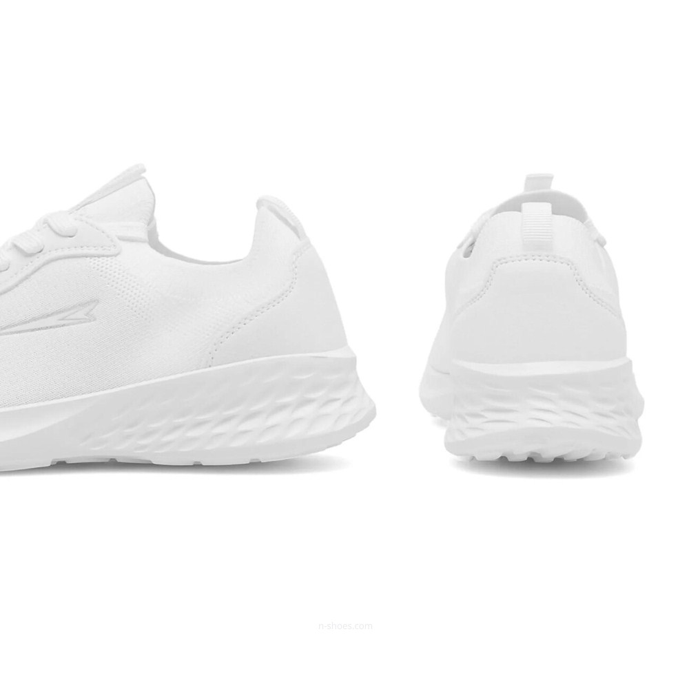 Жіночі кросівки Sprandi модель 5600