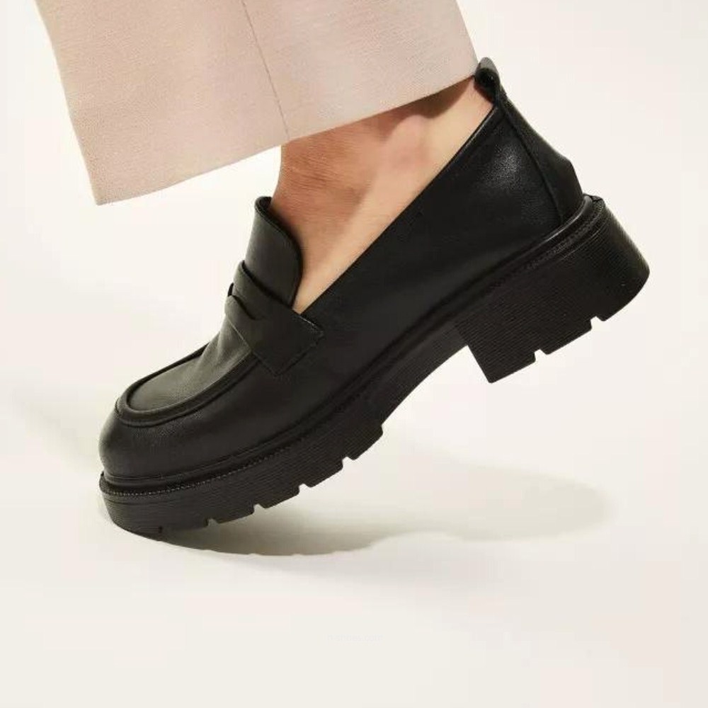 Women's leather loafers shoes Lonza model 5606