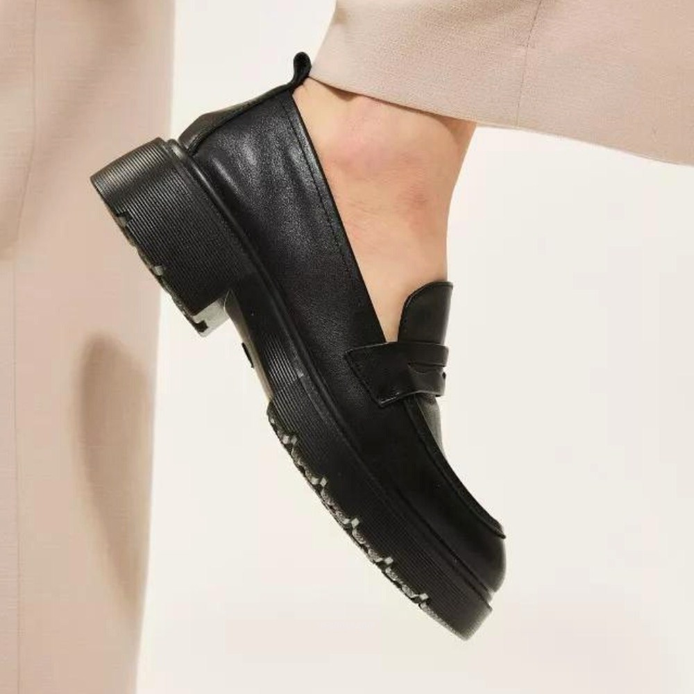 Women's leather loafers shoes Lonza model 5606