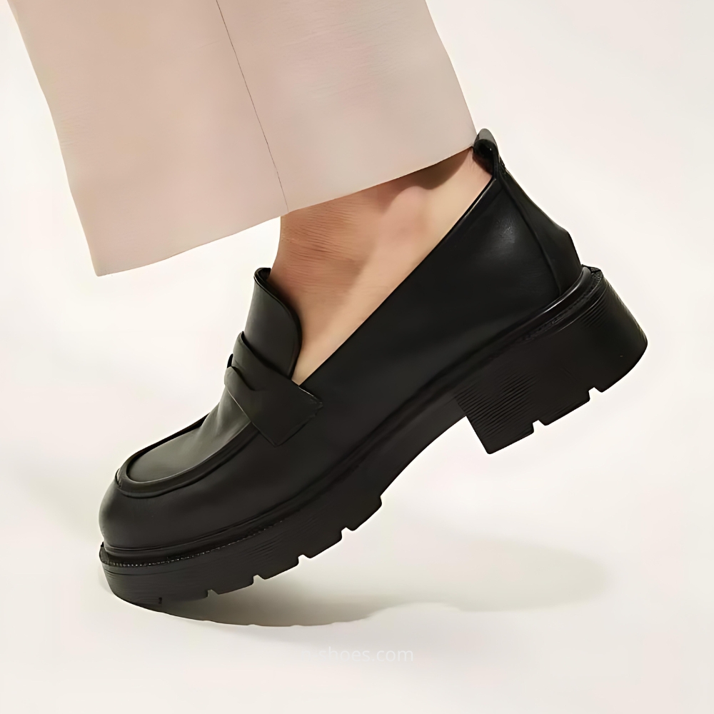 Women's leather loafers shoes Lonza model 5606