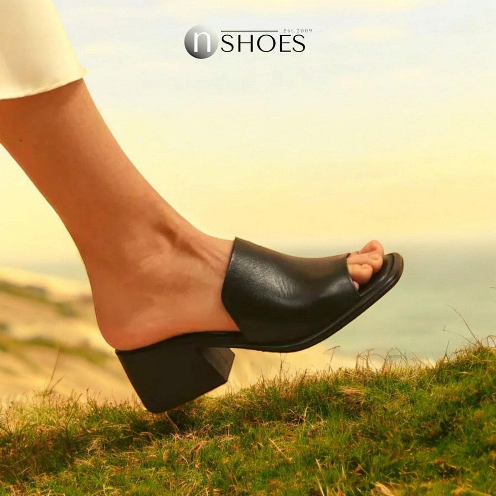 Жіночі шкіряні сабо на підборах Fabio Monelli модель 5614