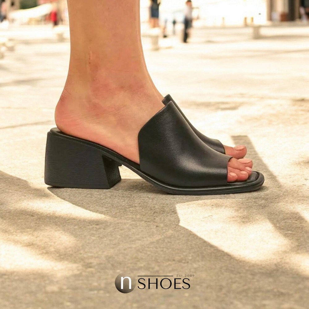 Жіночі шкіряні сабо на підборах Fabio Monelli модель 5614