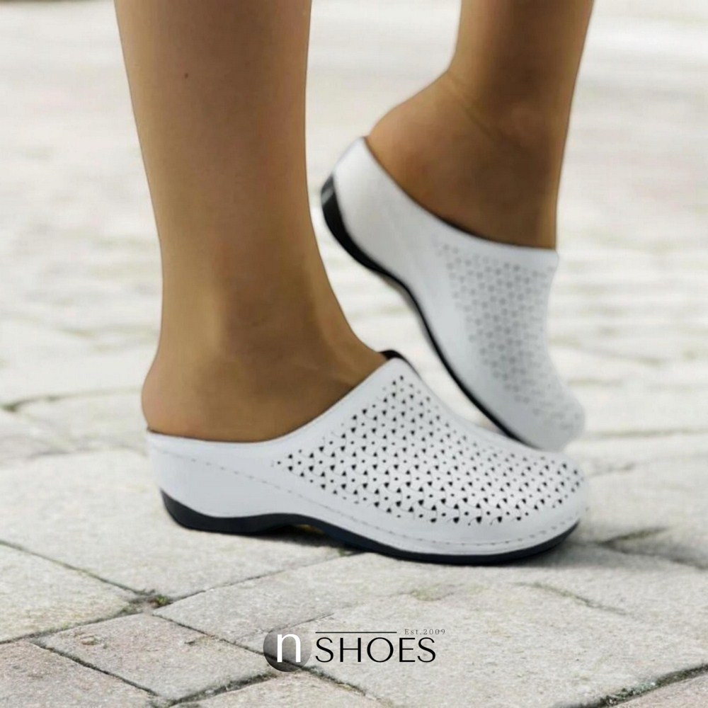 Жіночі шкіряні шльопанці Lonza модель 5618