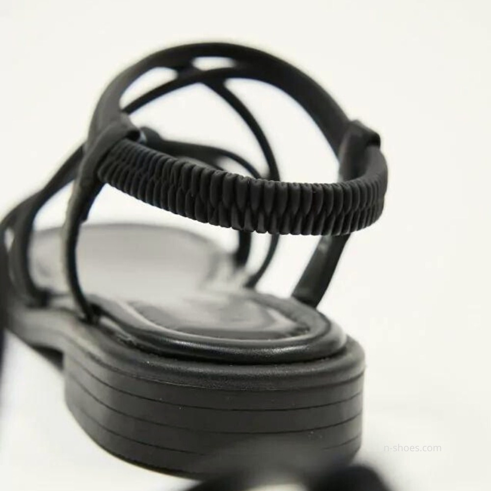 Women's black leather sandals Lonza 184923 model 5622