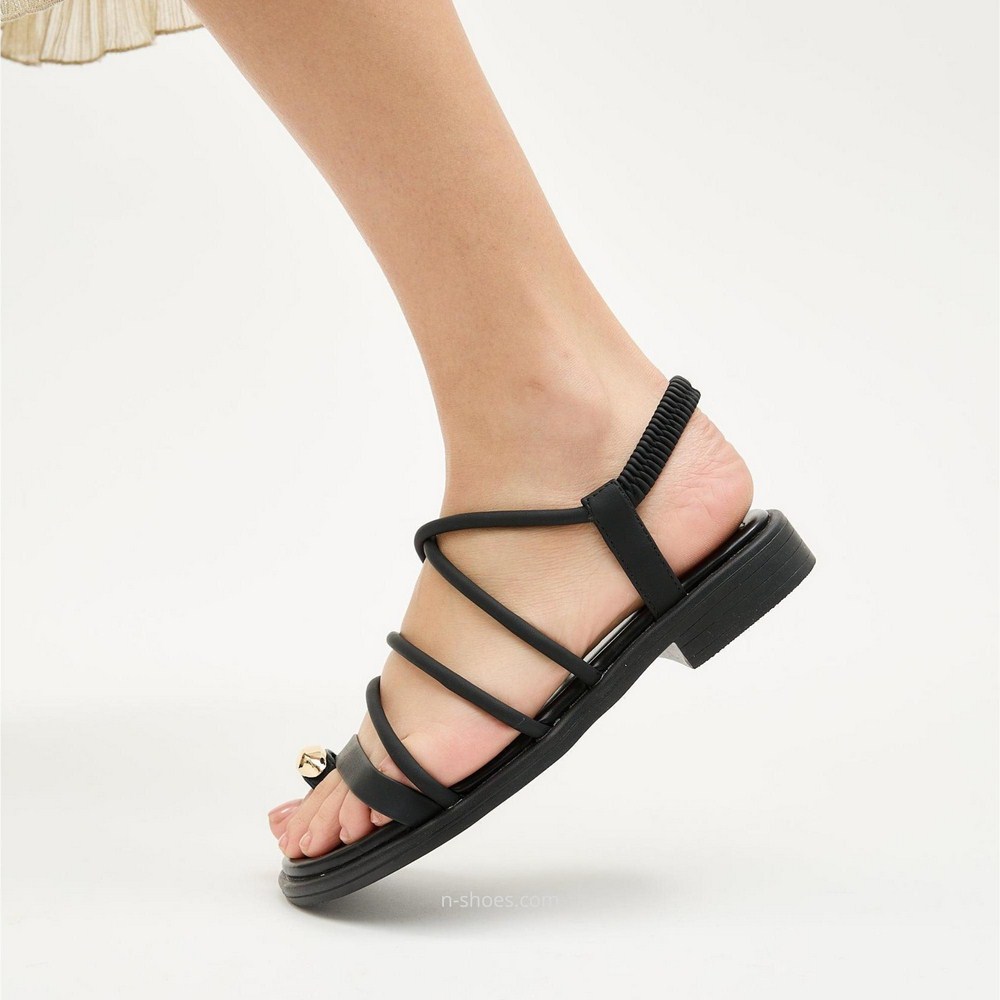 Women's black leather sandals Lonza 184923 model 5622