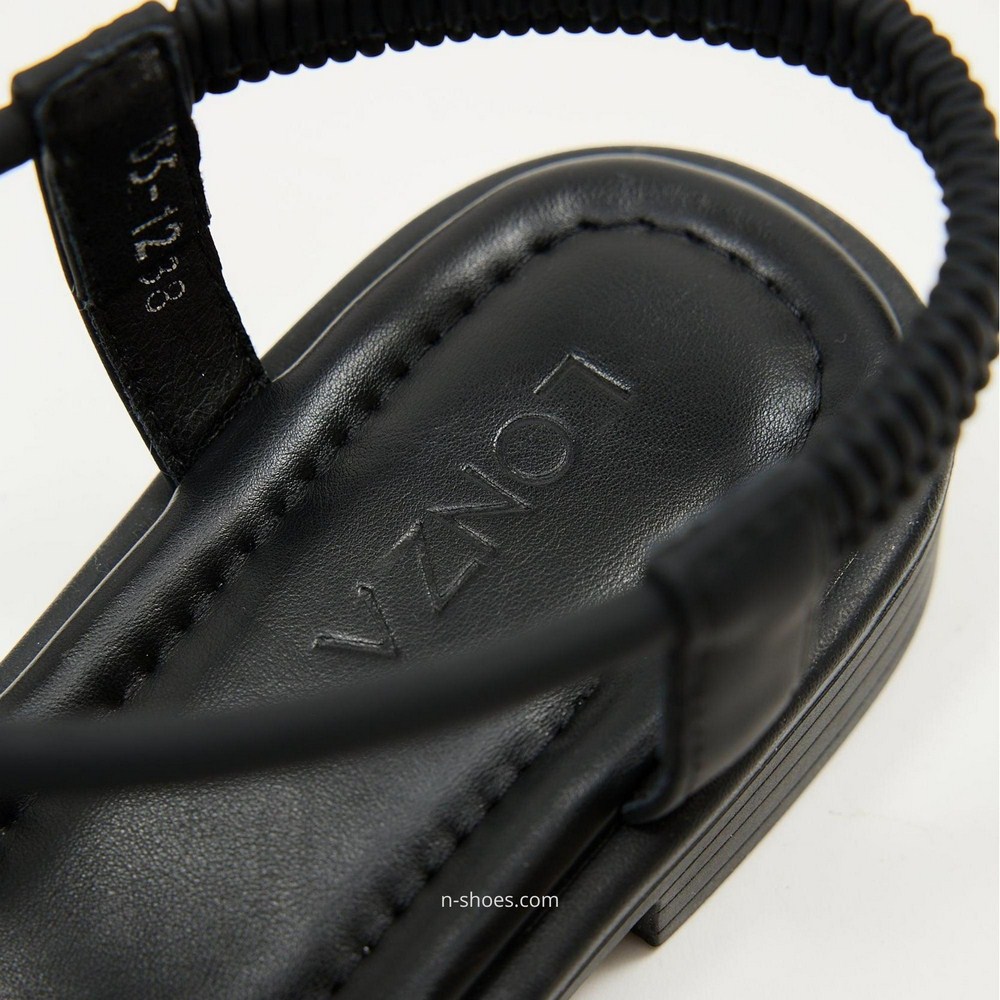 Women's black leather sandals Lonza 184923 model 5622