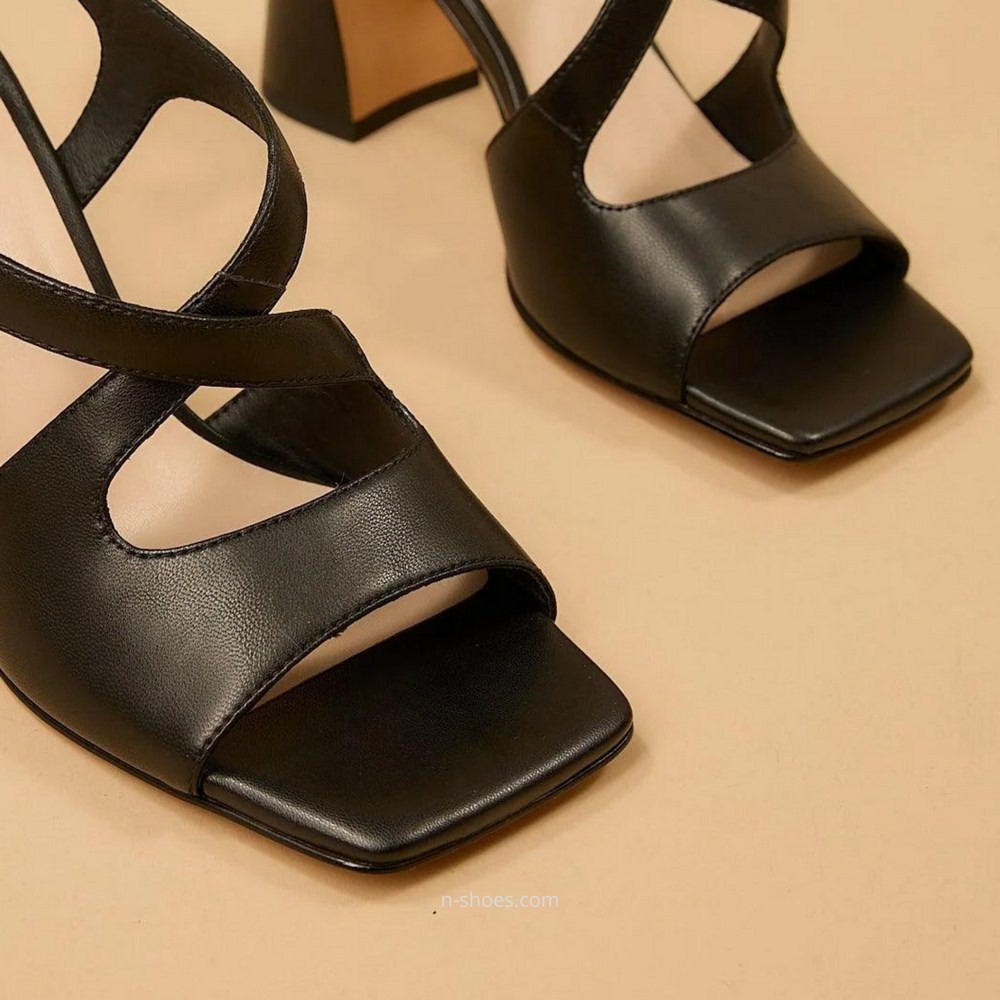 Женские босоножки на среднем каблуке Lonza New York 183068 модель 5628