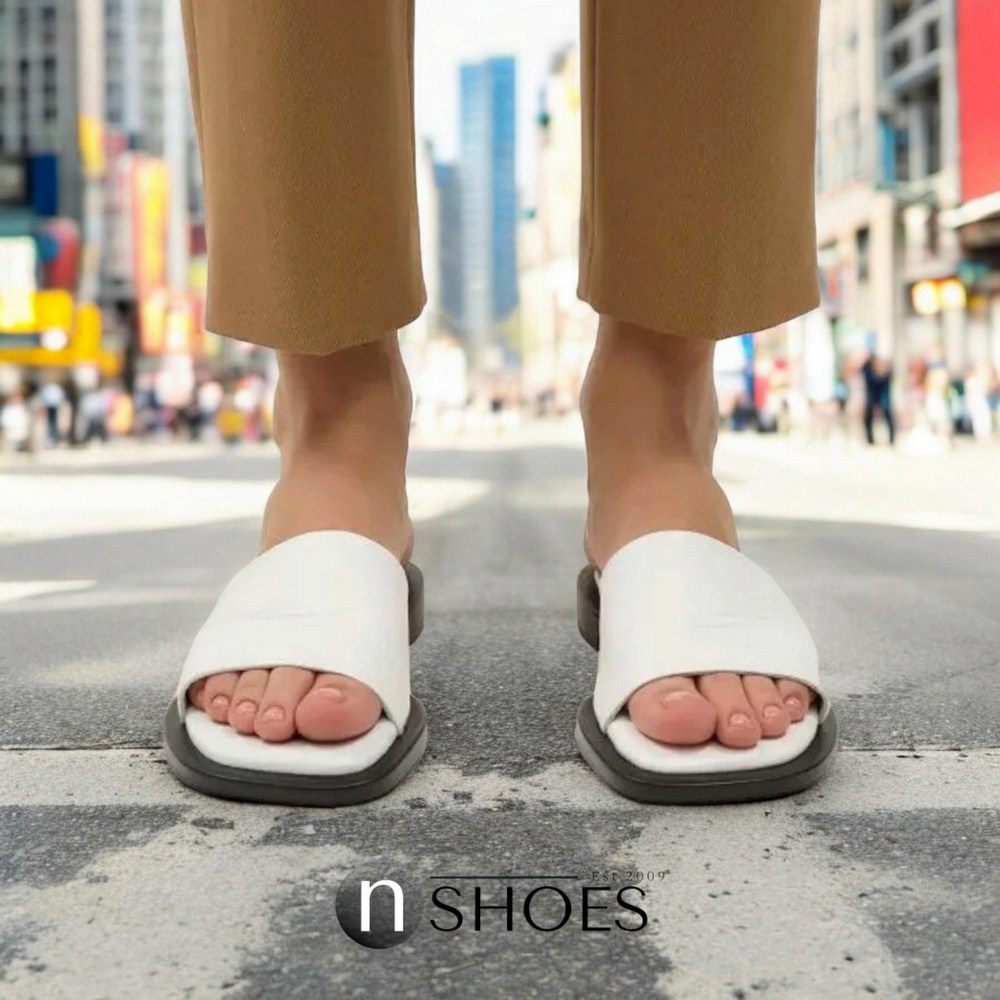 Женские кожаные шлепанцы Lonza 186335 модель 5630