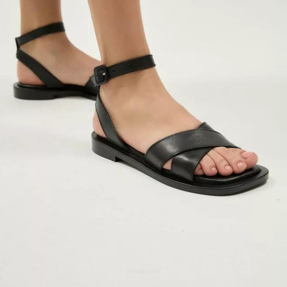 Женские кожаные босоножки  Lonza модель 185566 5631